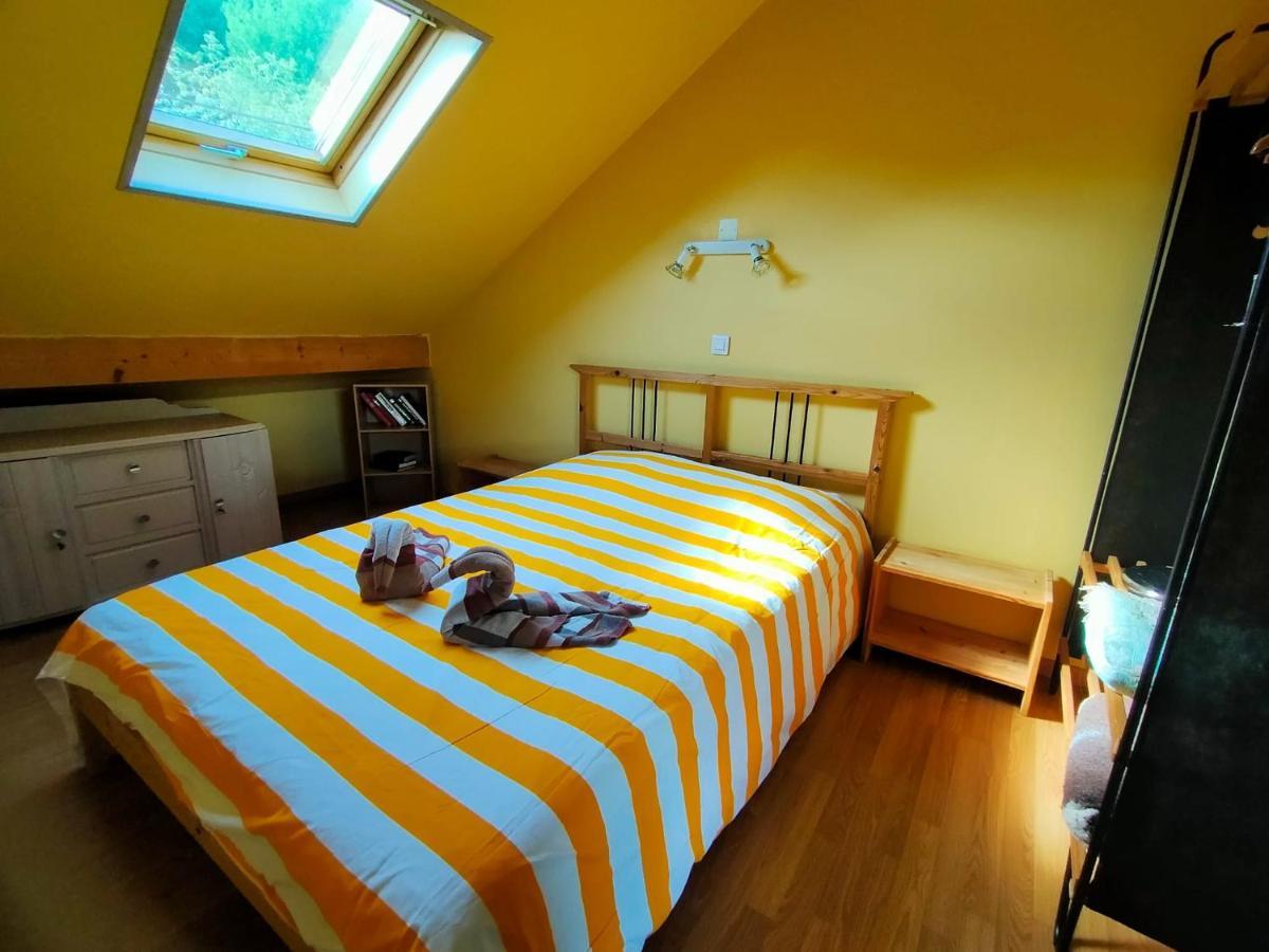 Gite La Belle Vue La Hoube Bagian luar foto